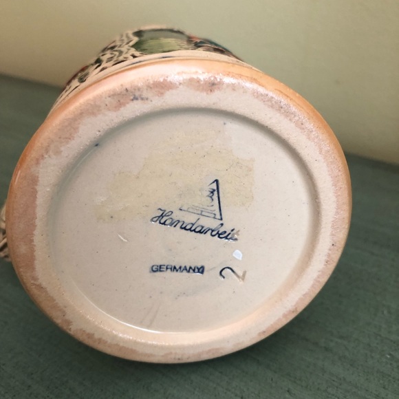 Vintage Handarbeit lidded stein 8.5” high - Picture 2 of 5